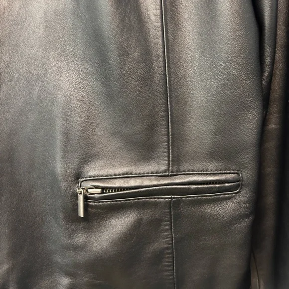 Valerie Stevens Black Leather Jacket - Picture 2 of 5
